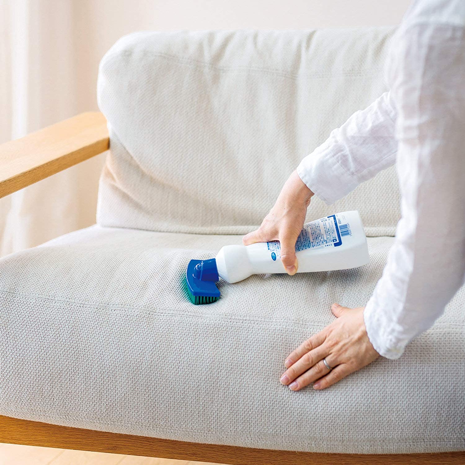 Dr Beckmann Carpet Stain Remover with Cleaning applicator/brush650ml