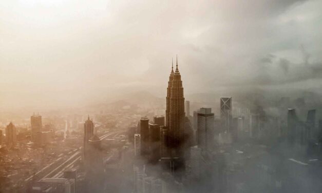 Photo Series: Cityscapes Full of Wonder